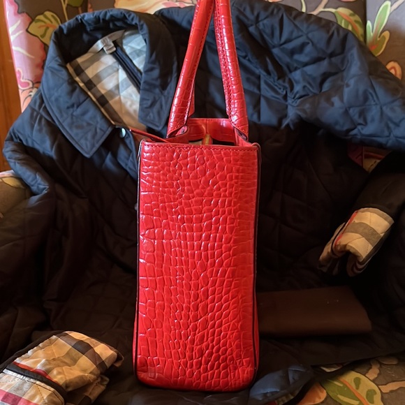 Red Kate Spade Pebbled Leather Satchel Handbag - Picture 2 of 14